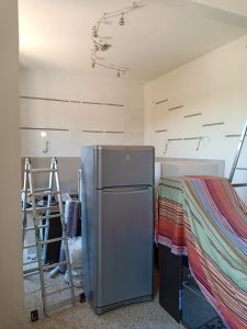 Cucina durante la fase di smontaggio